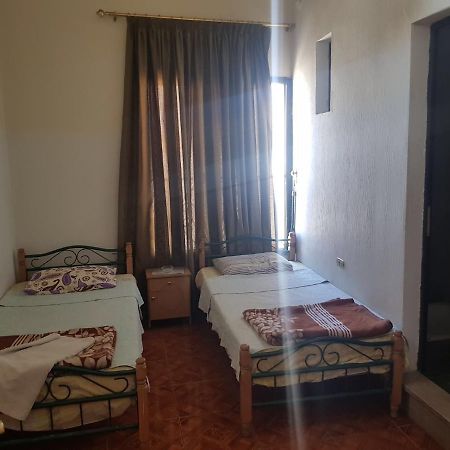 Jammal Hotel Баальбек Экстерьер фото